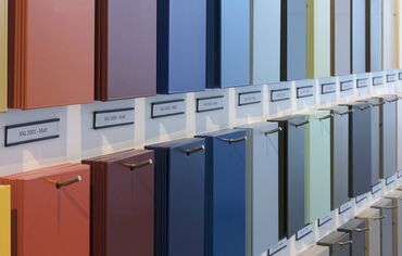 Close-up of colour sample wall in the Reynaers Experience Room.